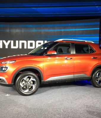 Hyundai Venue Connected SUV